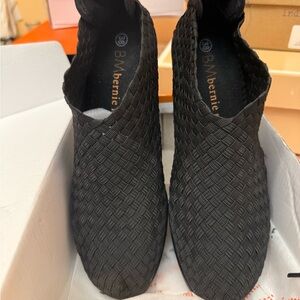 bernie mev. Black Woven Slip-On Loafers